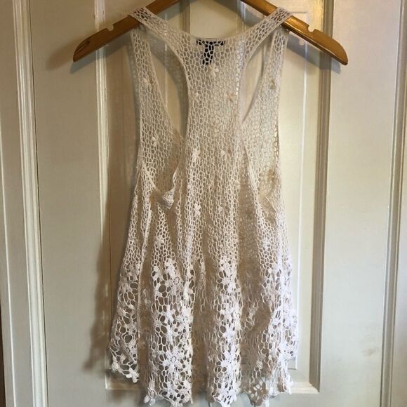 Lacy tank top    - Picture 3 of 6